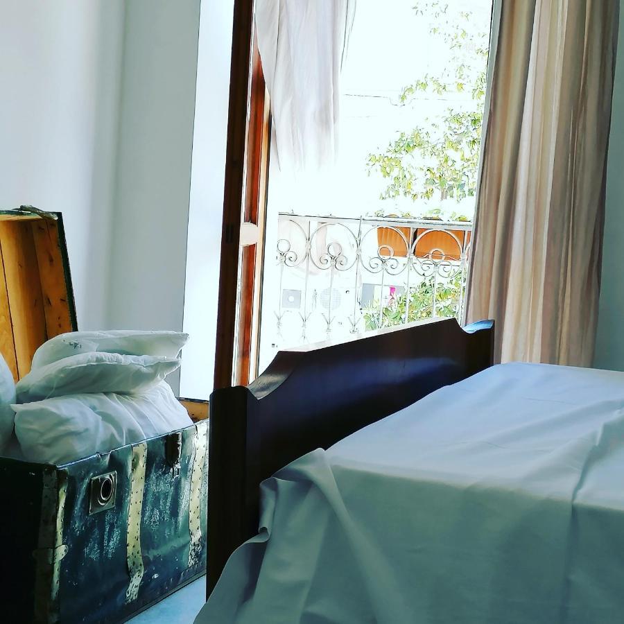 I Baronetti In Centro Bed & Breakfast Агрополи Екстериор снимка